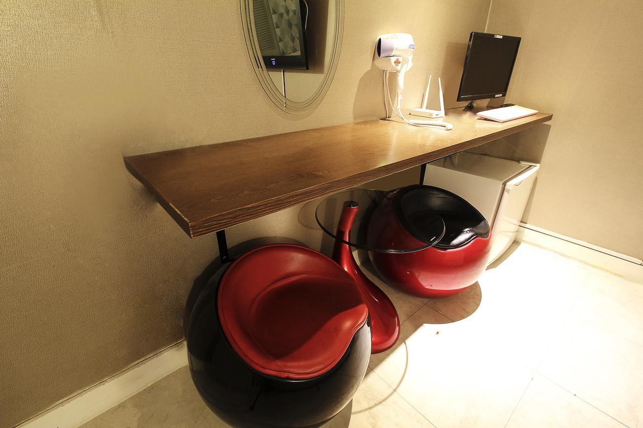 Hotel Goguma Shinchon โซล ภายนอก รูปภาพ